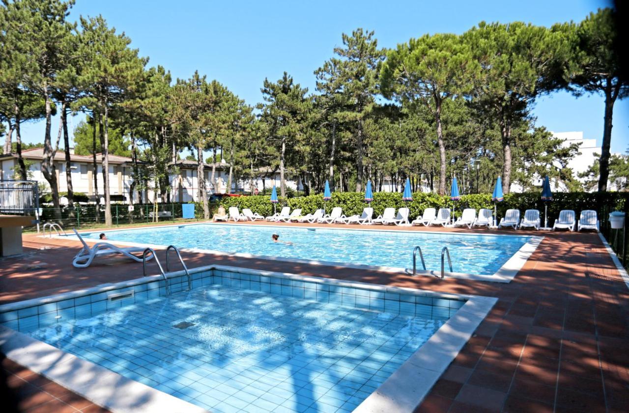 Rialto Apartment Bibione Bagian luar foto