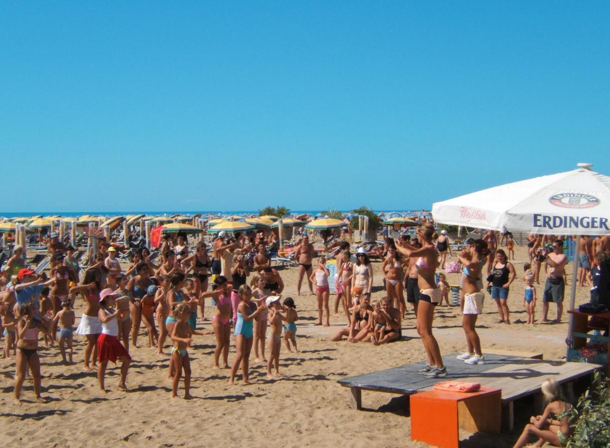 Rialto Apartment Bibione Bagian luar foto